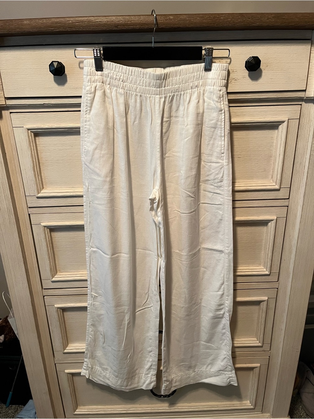 Old Navy White Elastic-Waist Wide Leg Pants